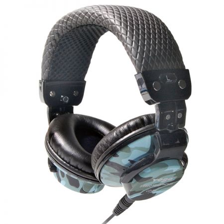 On-ear headphone in blue color